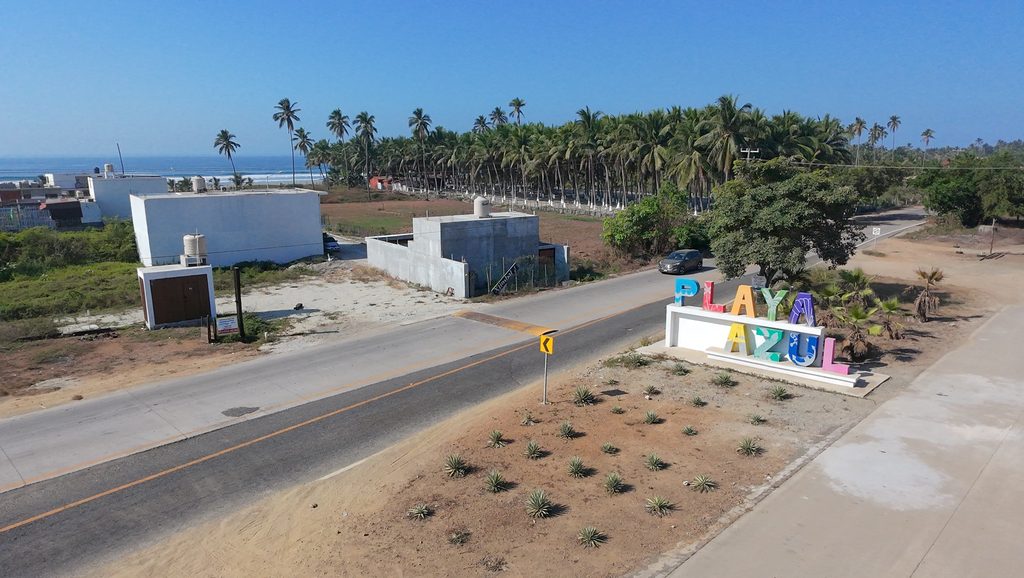 Playa Azul Entrance Sign